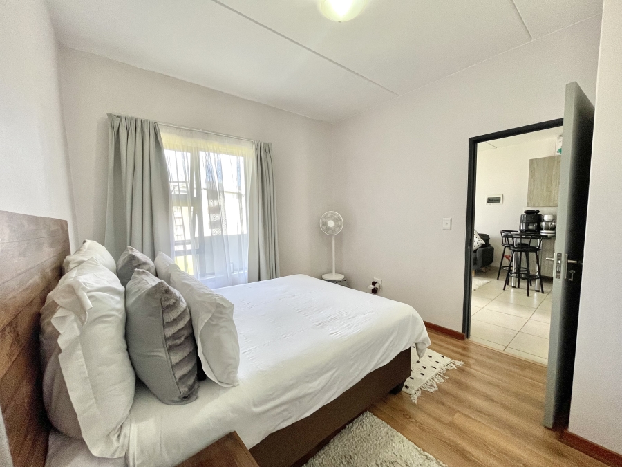 2 Bedroom Property for Sale in Glen Austin Gauteng