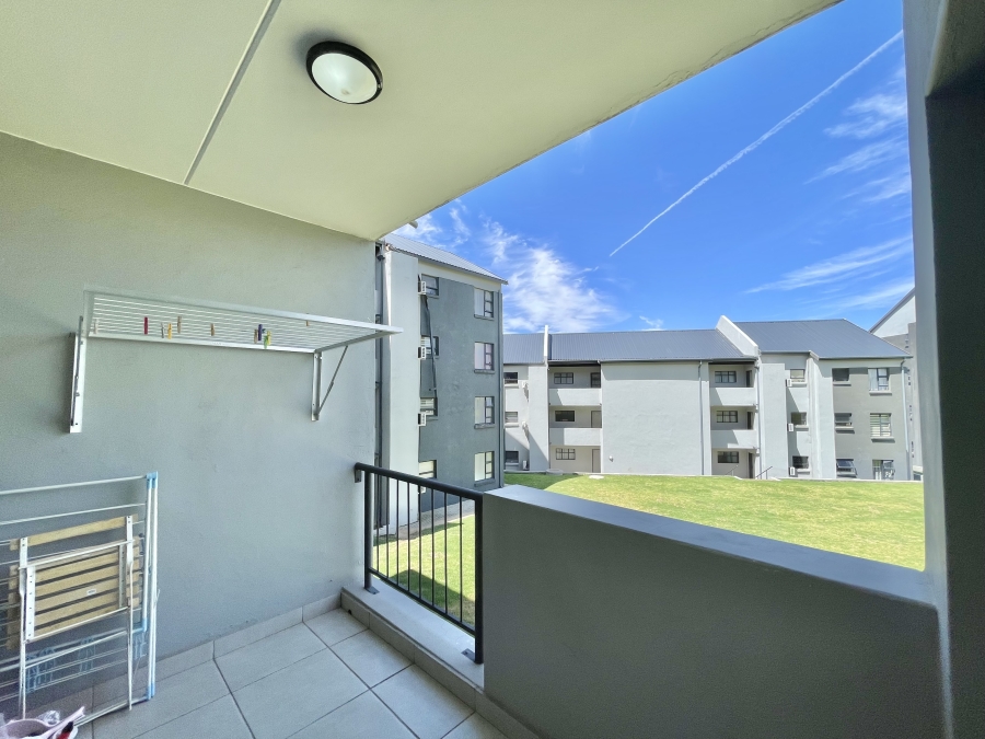 2 Bedroom Property for Sale in Glen Austin Gauteng