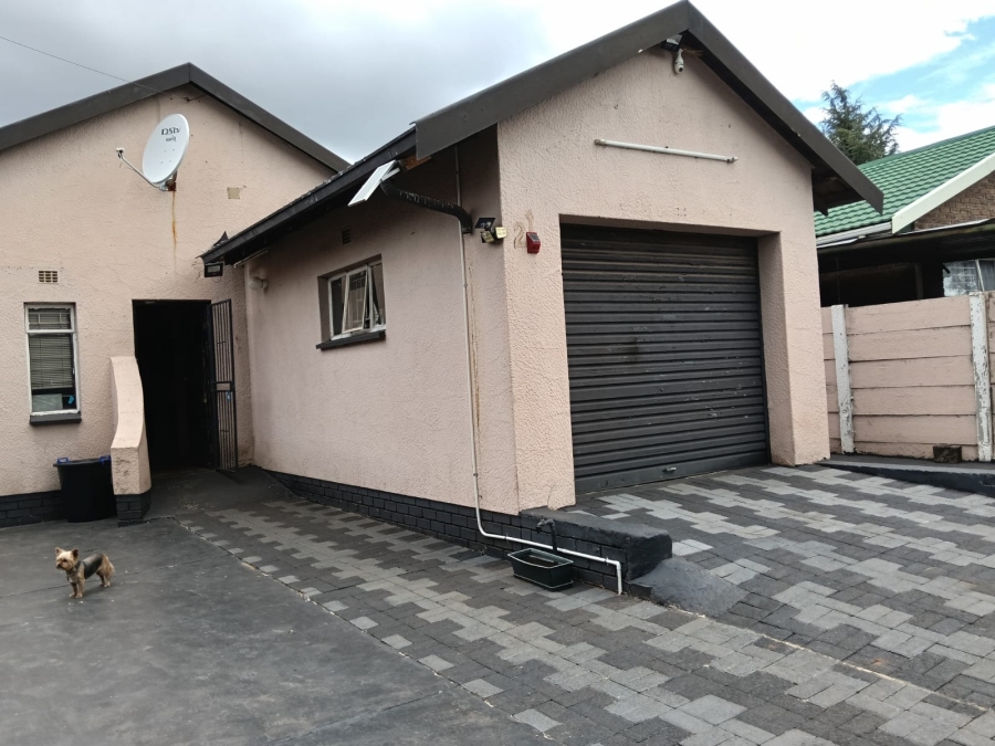 3 Bedroom Property for Sale in Randgate Gauteng