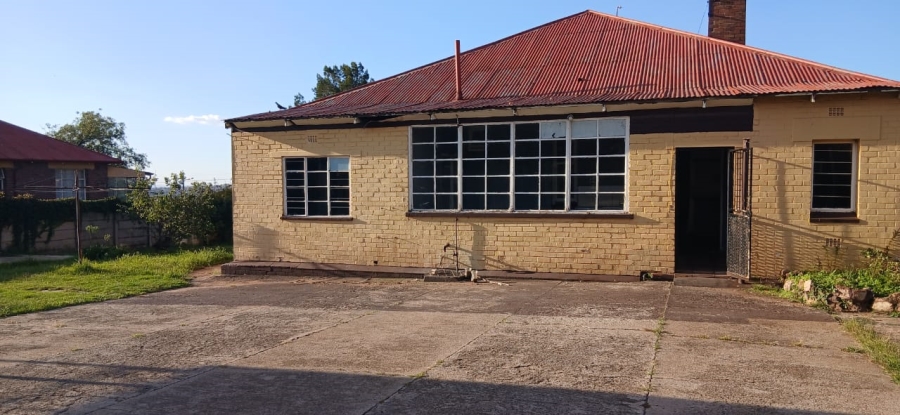 3 Bedroom Property for Sale in Luipaardsvlei Gauteng