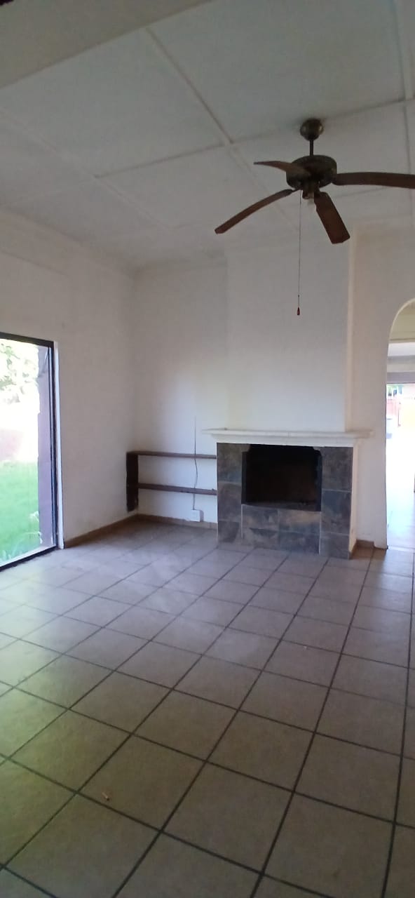 3 Bedroom Property for Sale in Luipaardsvlei Gauteng