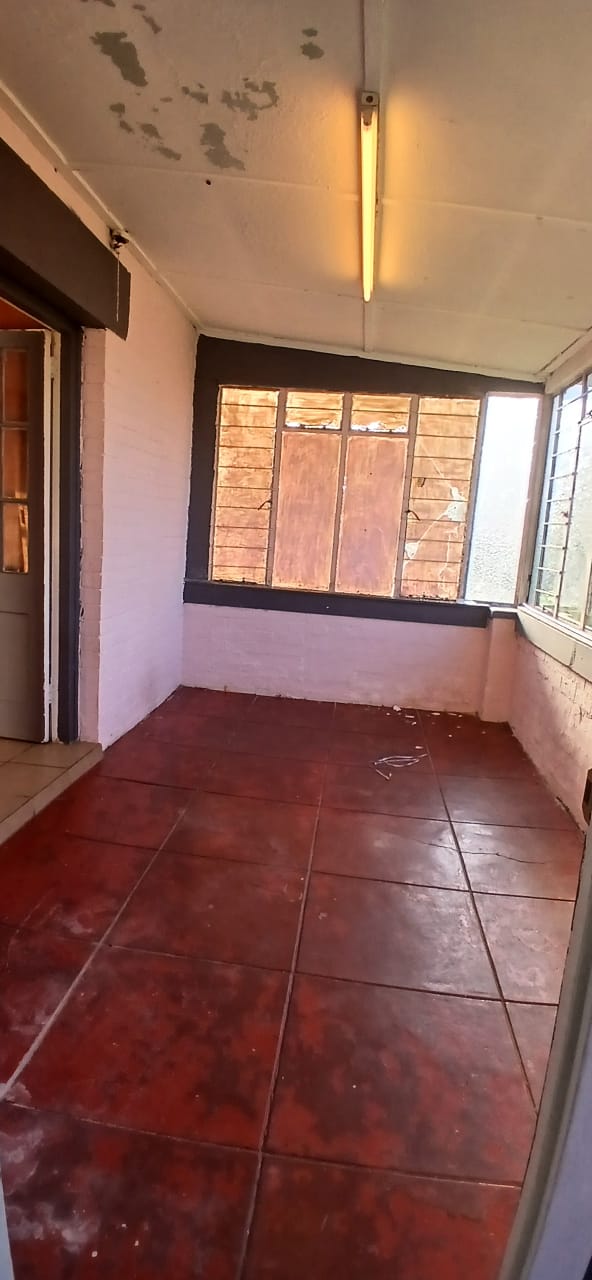 3 Bedroom Property for Sale in Luipaardsvlei Gauteng