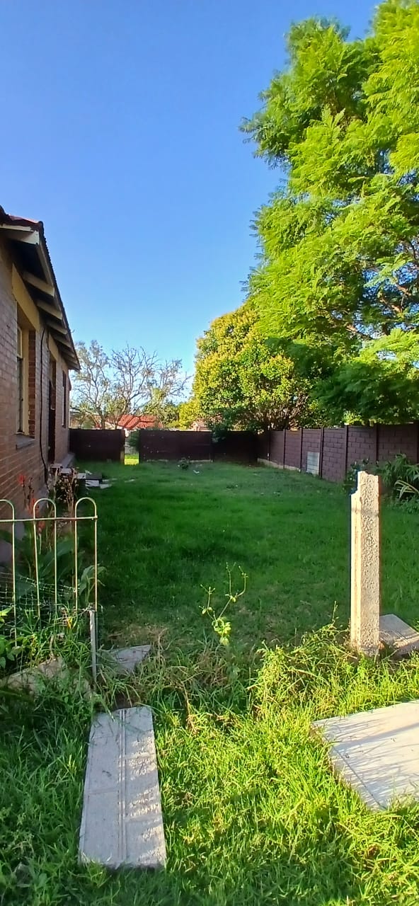 3 Bedroom Property for Sale in Luipaardsvlei Gauteng