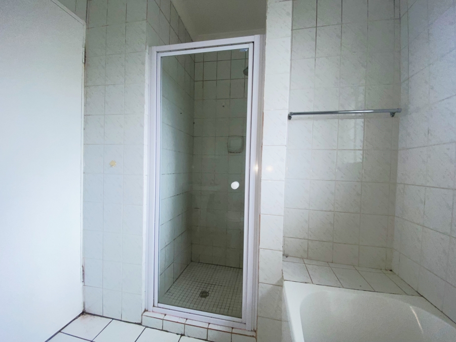 2 Bedroom Property for Sale in Sundowner Gauteng