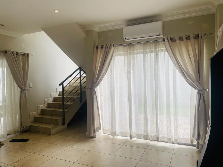 To Let 3 Bedroom Property for Rent in Craigavon Gauteng