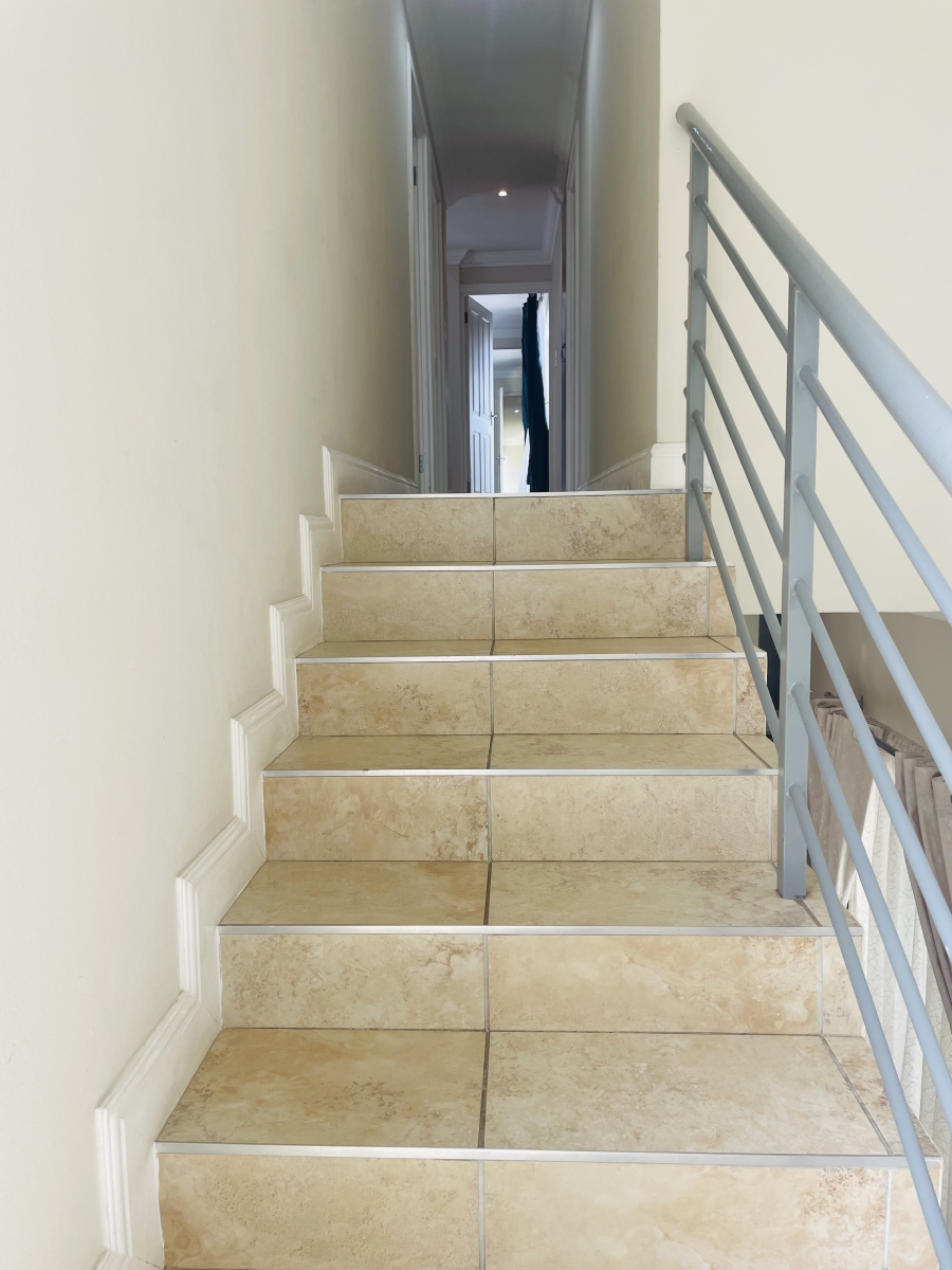 To Let 3 Bedroom Property for Rent in Craigavon Gauteng