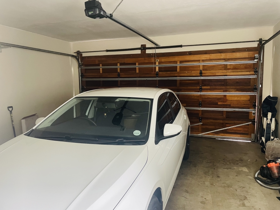 To Let 3 Bedroom Property for Rent in Craigavon Gauteng