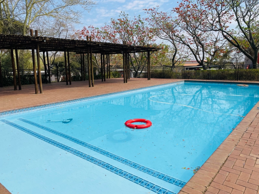 To Let 2 Bedroom Property for Rent in Jackal Creek Golf Estate Gauteng