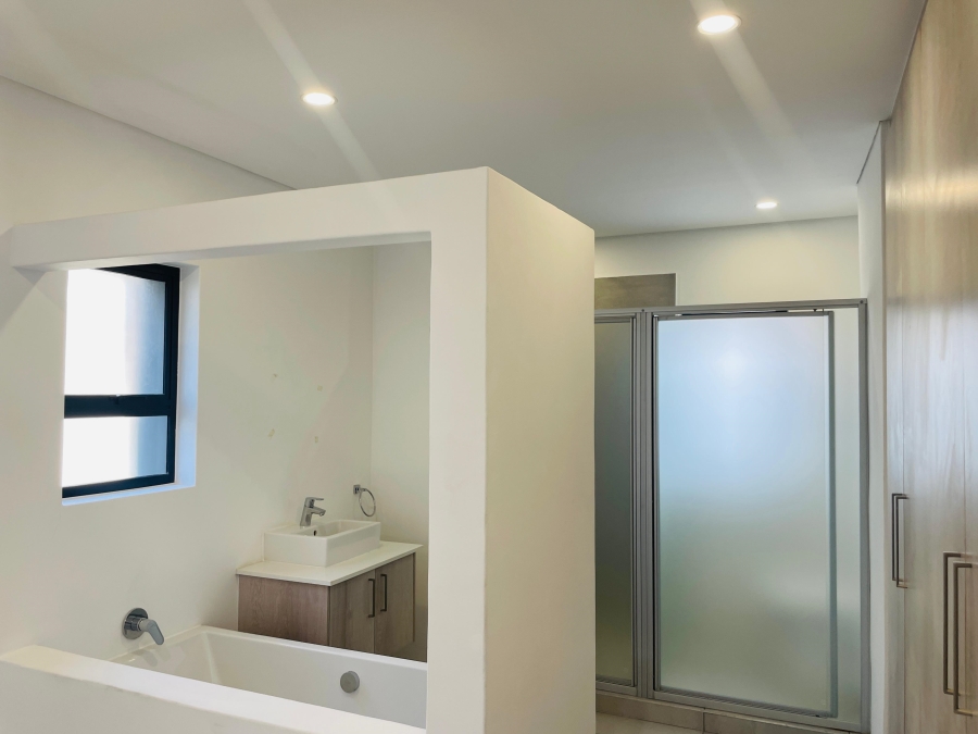 To Let 1 Bedroom Property for Rent in Lonehill Gauteng