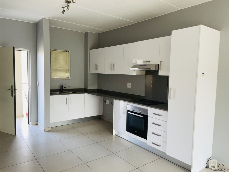 To Let 3 Bedroom Property for Rent in North Riding Gauteng