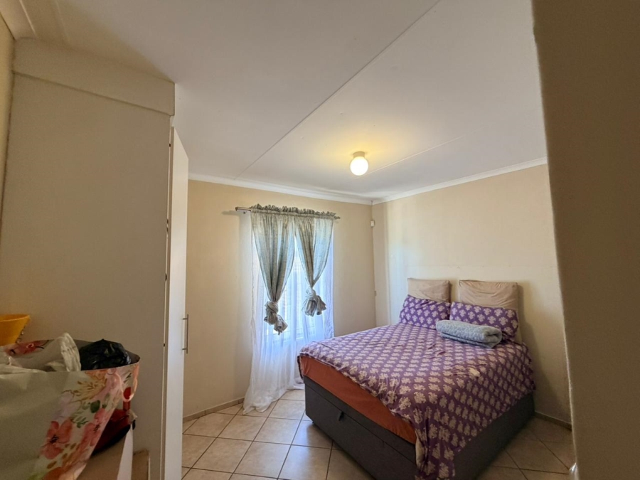 To Let 2 Bedroom Property for Rent in Olievenhoutbosch Gauteng