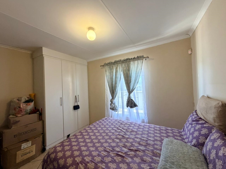 To Let 2 Bedroom Property for Rent in Olievenhoutbosch Gauteng