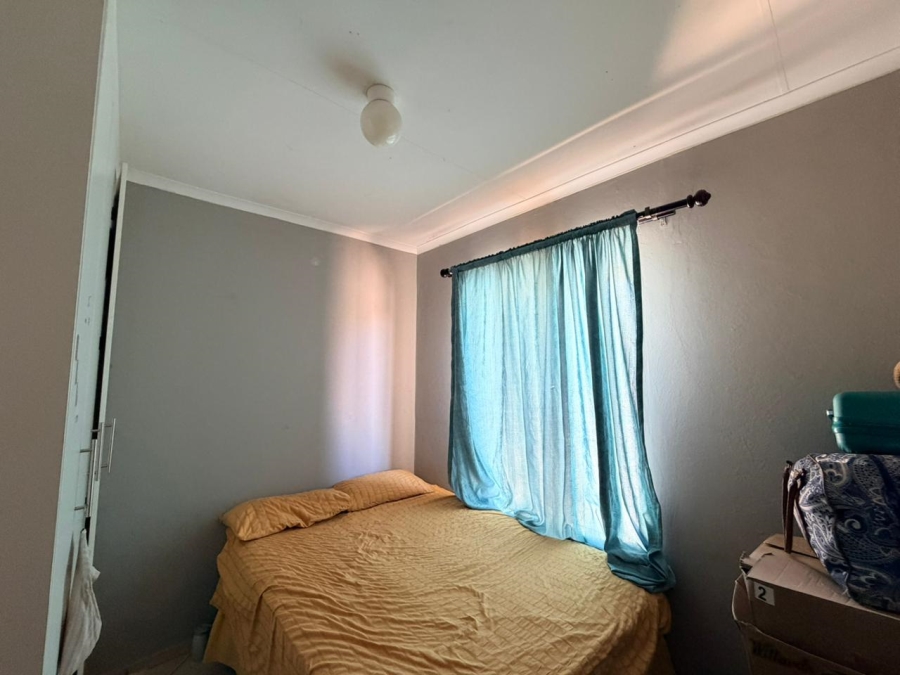 To Let 2 Bedroom Property for Rent in Olievenhoutbosch Gauteng