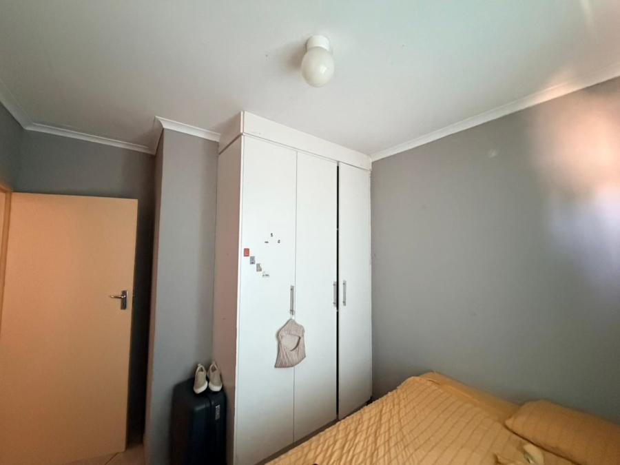 To Let 2 Bedroom Property for Rent in Olievenhoutbosch Gauteng