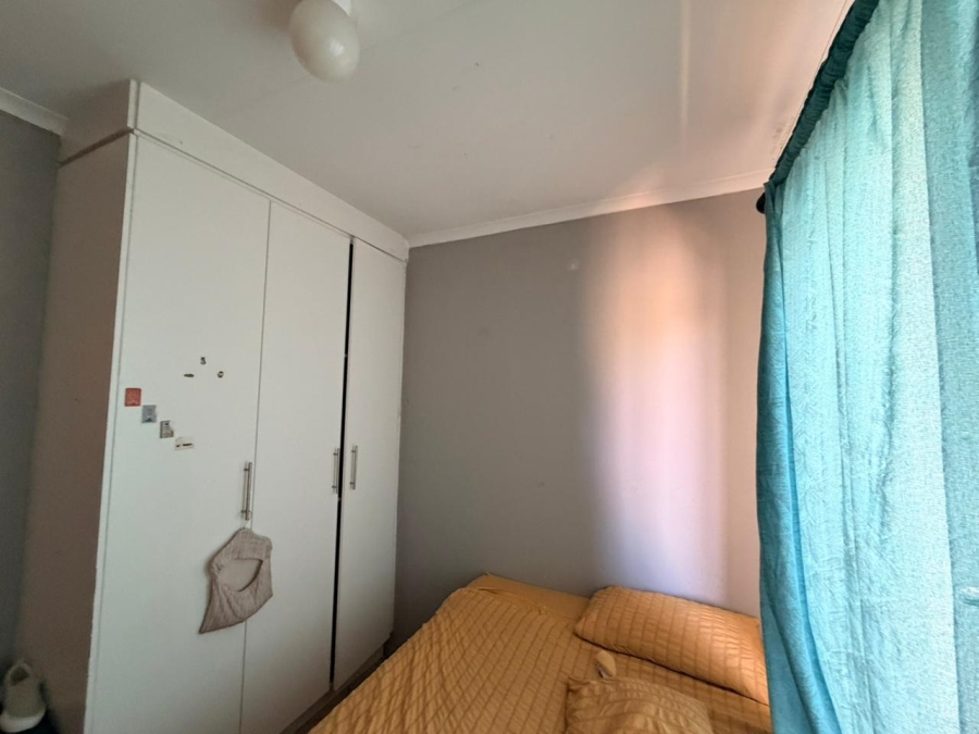 To Let 2 Bedroom Property for Rent in Olievenhoutbosch Gauteng