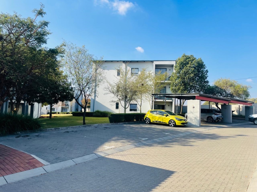 To Let 2 Bedroom Property for Rent in Roodepoort Gauteng