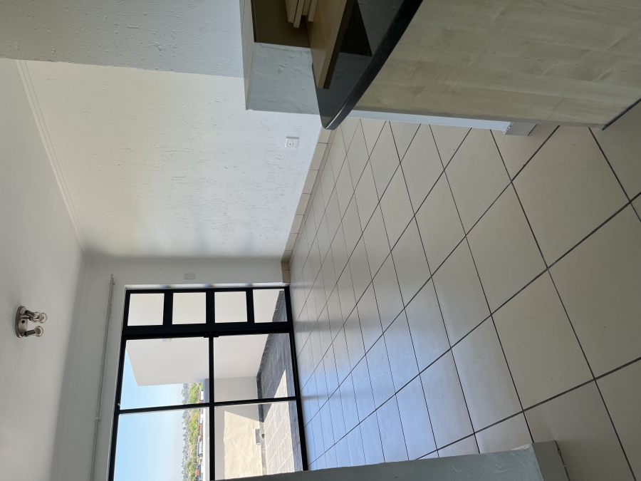 2 Bedroom Property for Sale in Roodepoort Gauteng