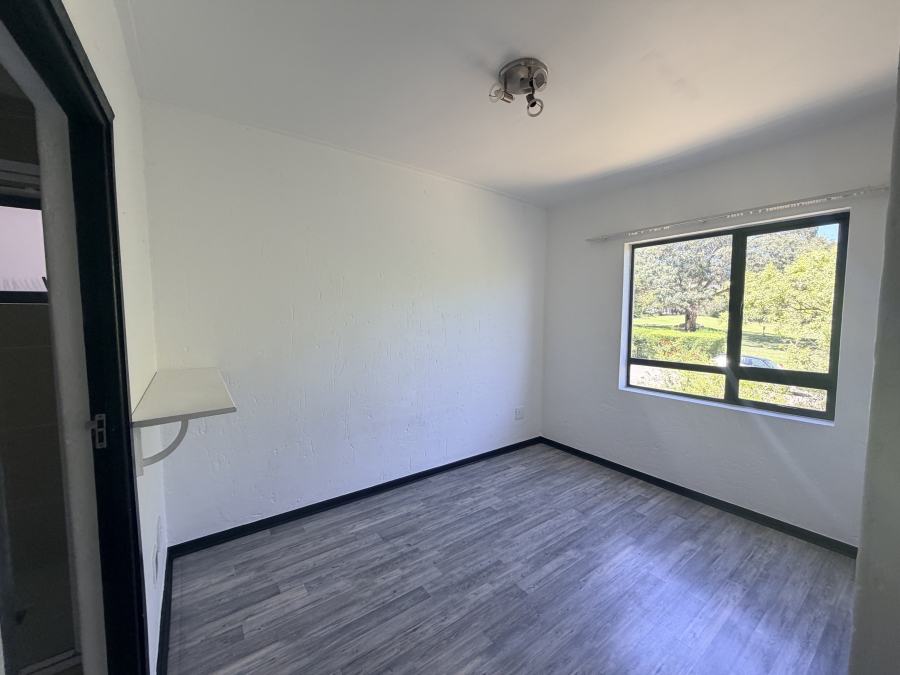 2 Bedroom Property for Sale in Roodepoort Gauteng