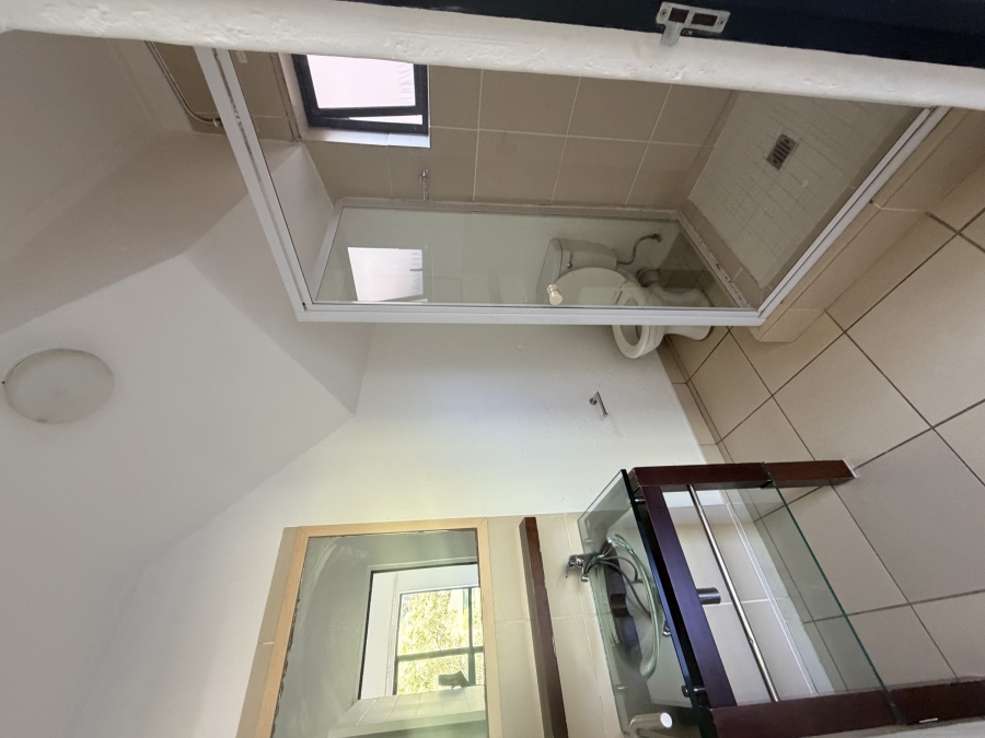 2 Bedroom Property for Sale in Roodepoort Gauteng