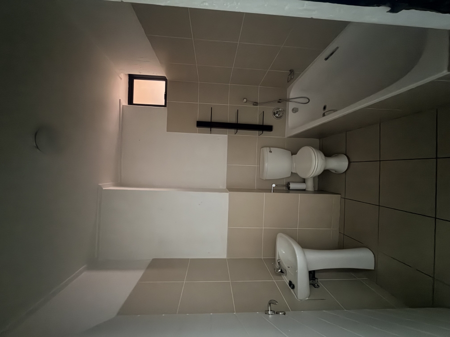 2 Bedroom Property for Sale in Roodepoort Gauteng