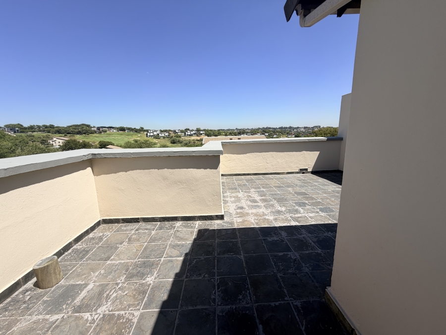 2 Bedroom Property for Sale in Roodepoort Gauteng