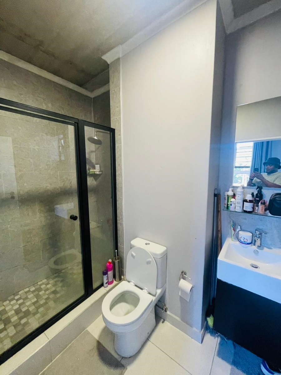 1 Bedroom Property for Sale in Ferndale Gauteng