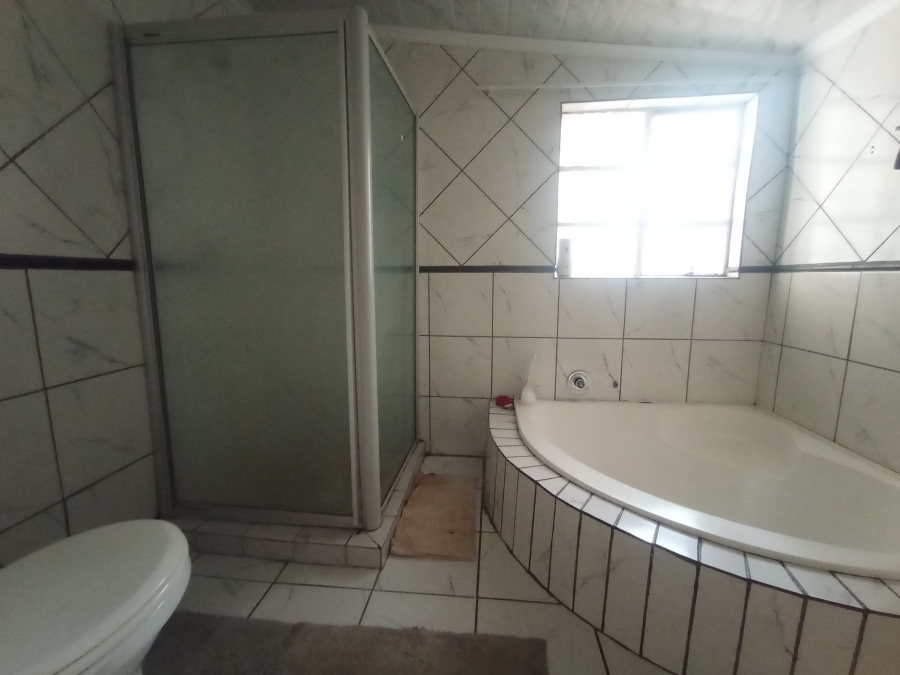 To Let 1 Bedroom Property for Rent in Florida North Gauteng