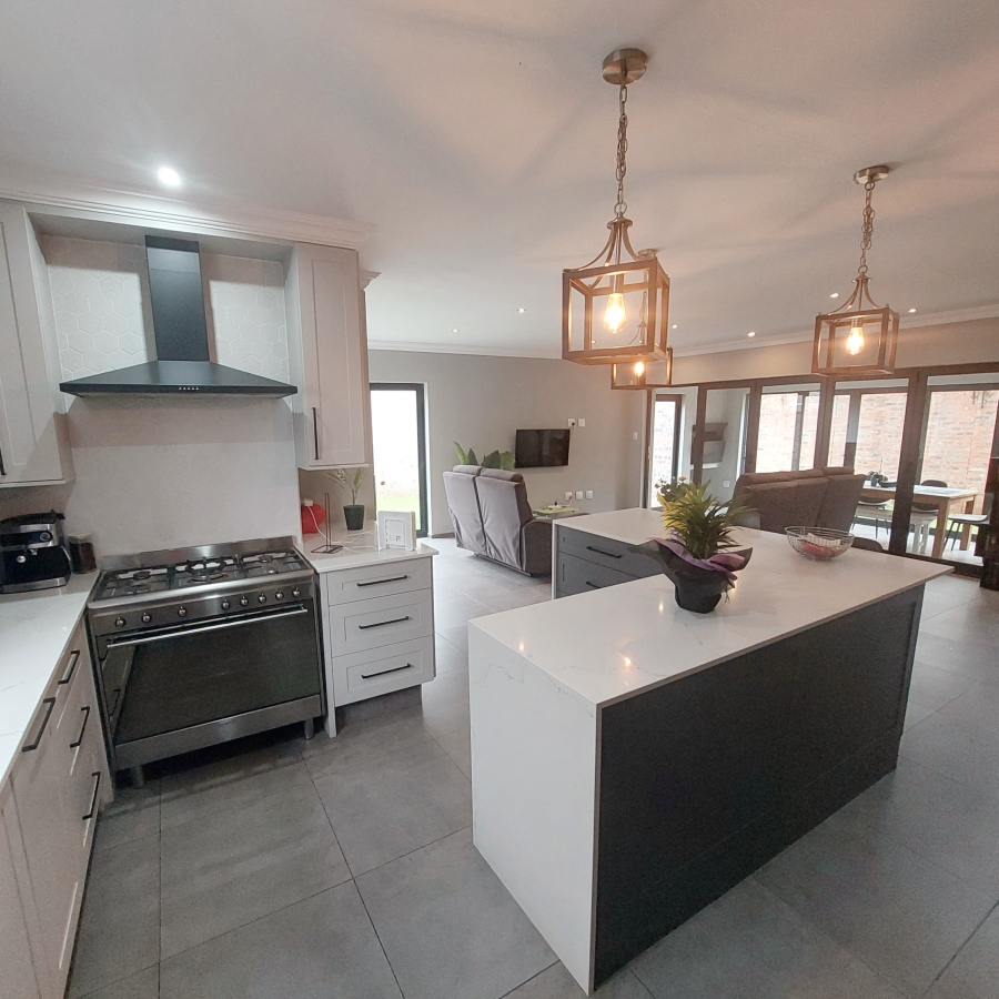 4 Bedroom Property for Sale in Rynfield Gauteng