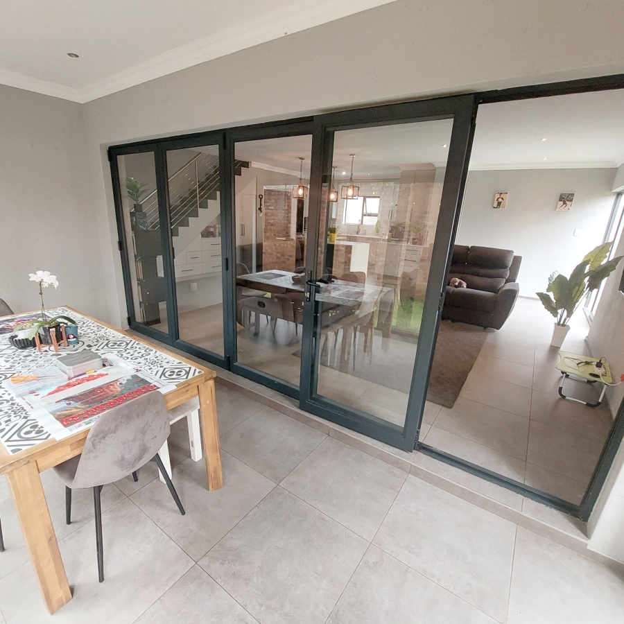 4 Bedroom Property for Sale in Rynfield Gauteng