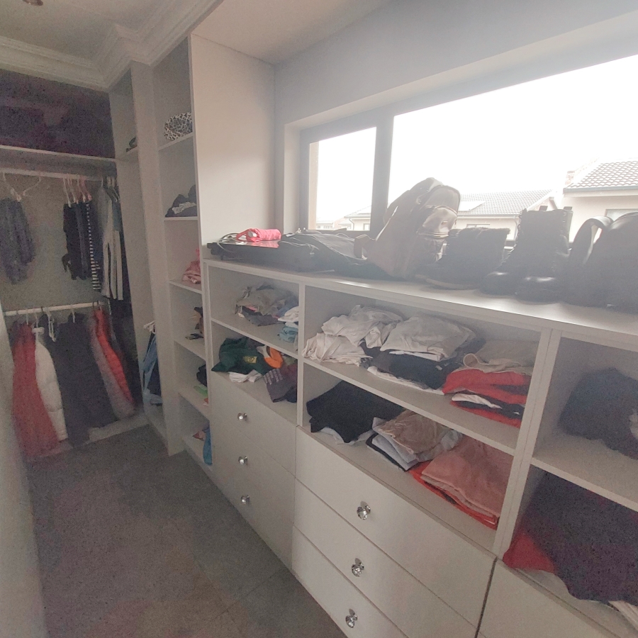 4 Bedroom Property for Sale in Rynfield Gauteng