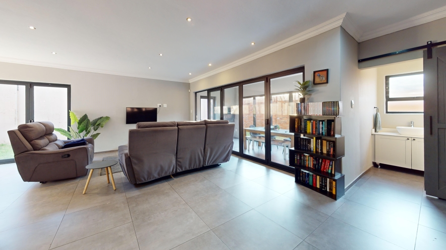 4 Bedroom Property for Sale in Rynfield Gauteng