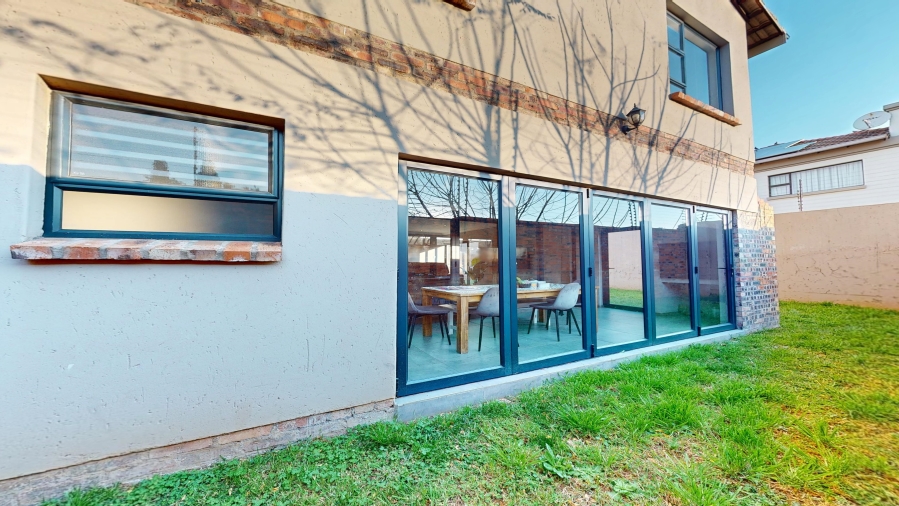 4 Bedroom Property for Sale in Rynfield Gauteng