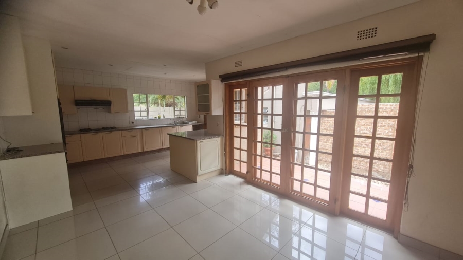 To Let 3 Bedroom Property for Rent in Bedfordview Gauteng