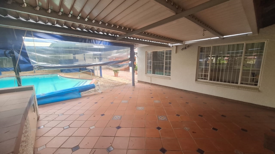 To Let 3 Bedroom Property for Rent in Bedfordview Gauteng