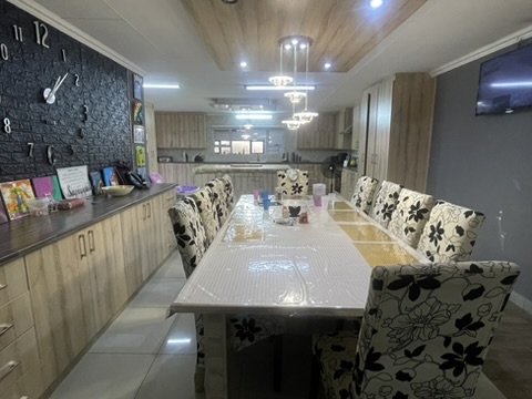 6 Bedroom Property for Sale in Dadaville Gauteng