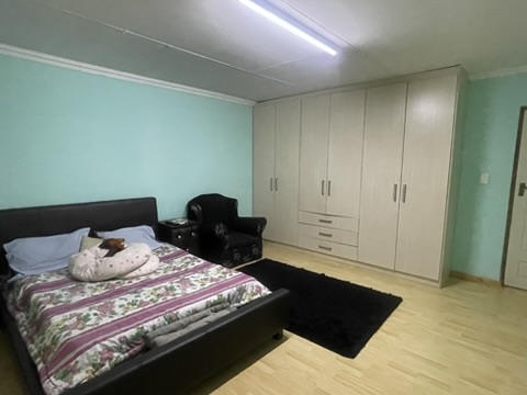 6 Bedroom Property for Sale in Dadaville Gauteng