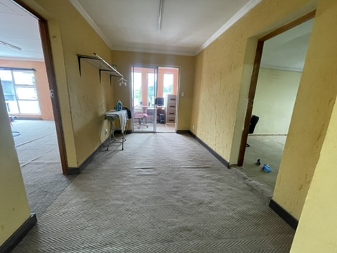 6 Bedroom Property for Sale in Dadaville Gauteng