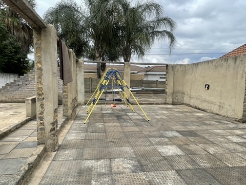 6 Bedroom Property for Sale in Dadaville Gauteng