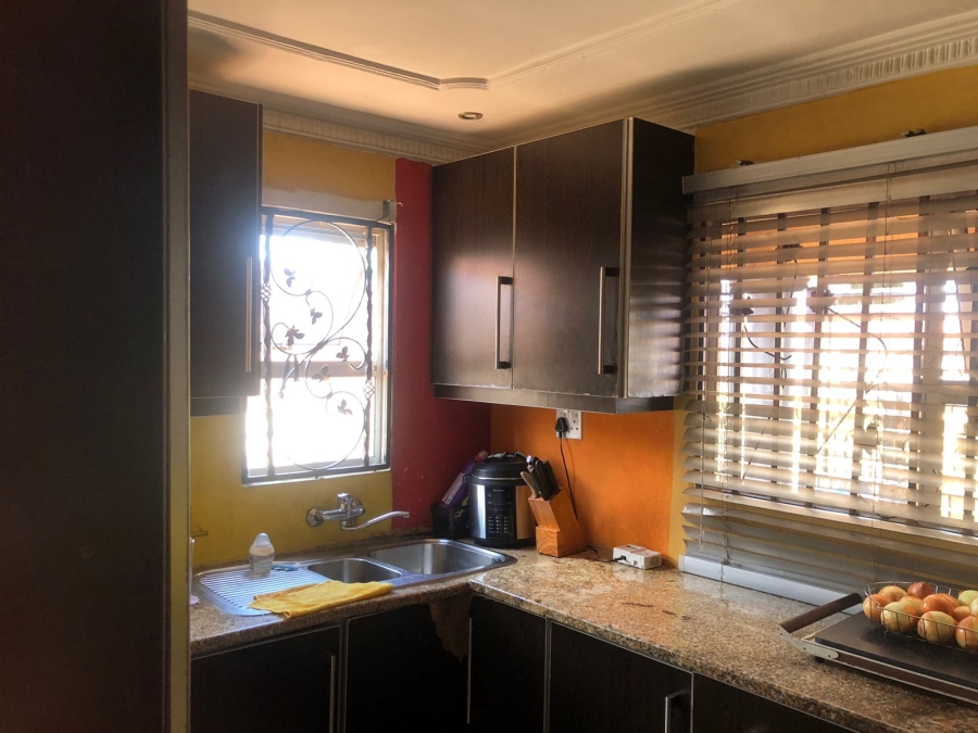 2 Bedroom Property for Sale in New Payneville Gauteng