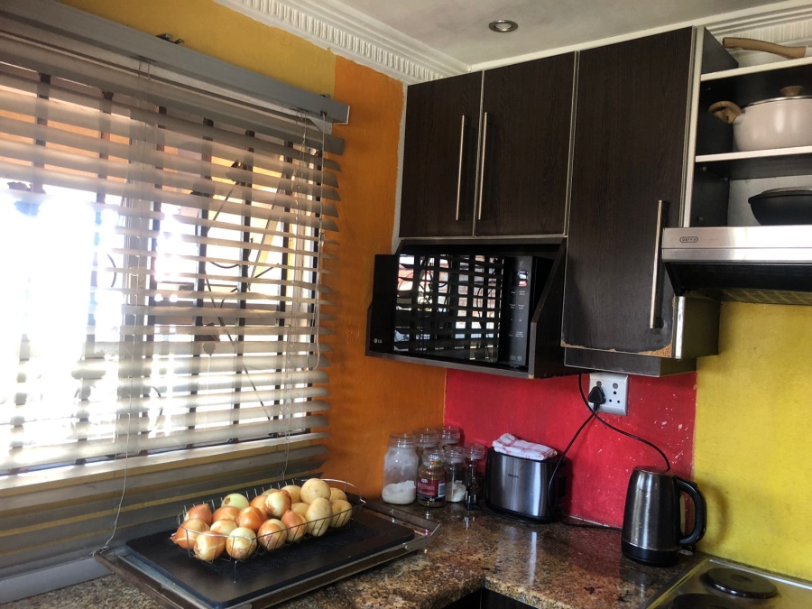 2 Bedroom Property for Sale in New Payneville Gauteng