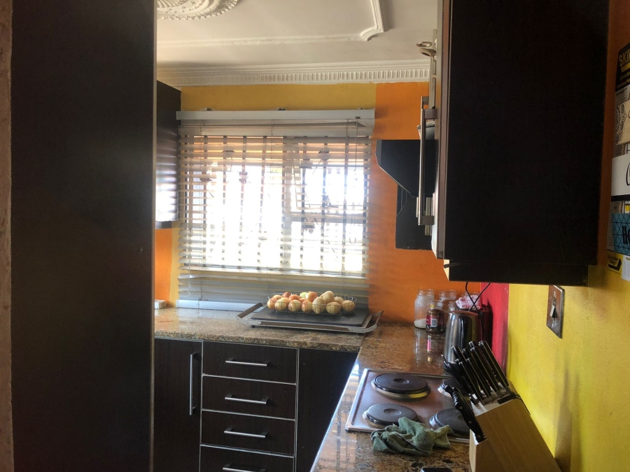 2 Bedroom Property for Sale in New Payneville Gauteng