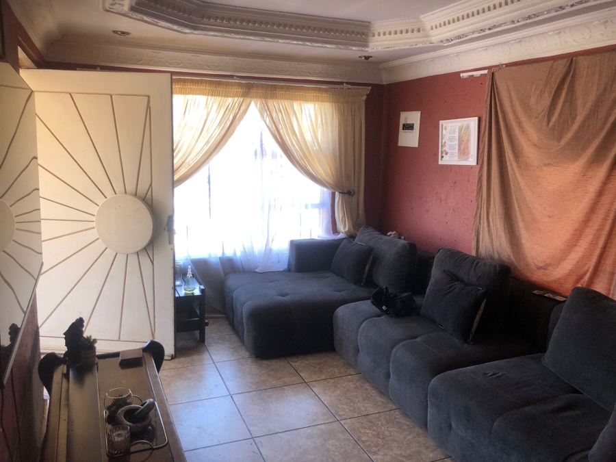 2 Bedroom Property for Sale in New Payneville Gauteng