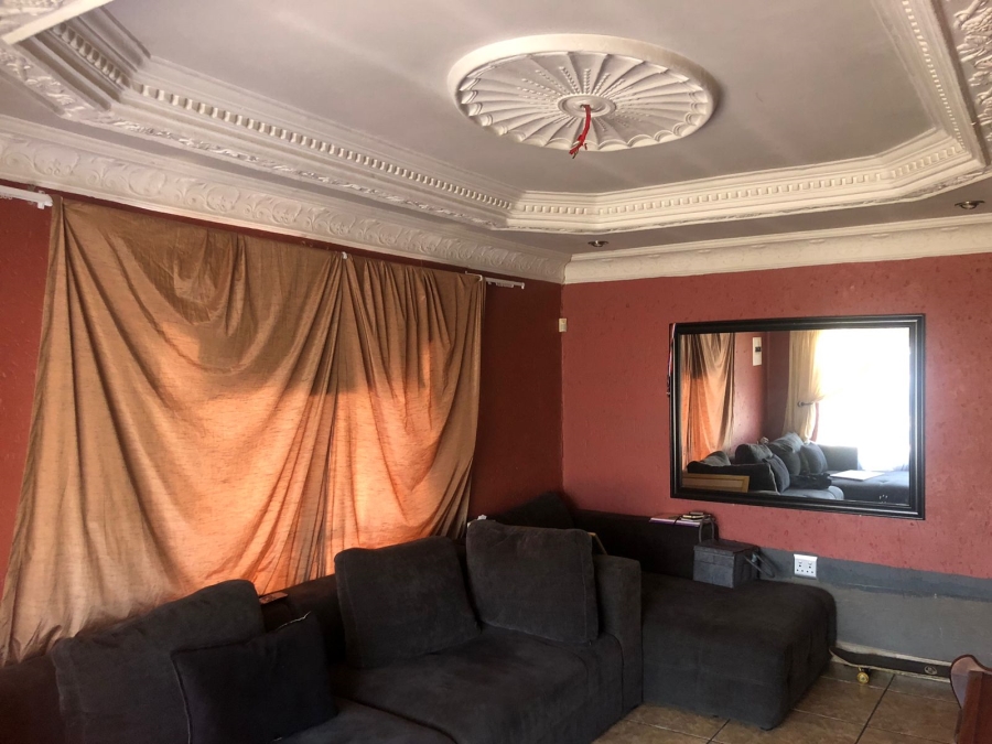 2 Bedroom Property for Sale in New Payneville Gauteng