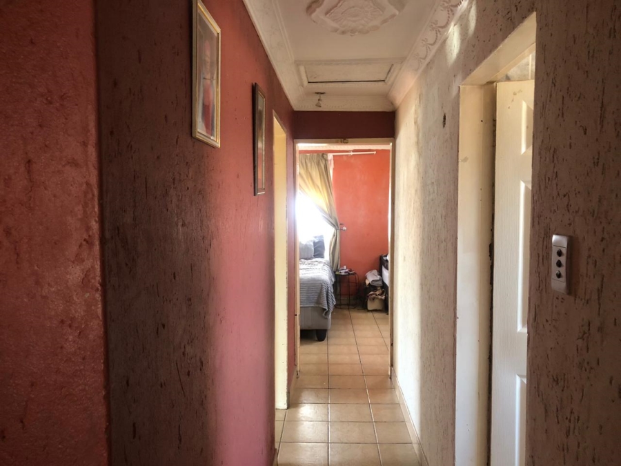 2 Bedroom Property for Sale in New Payneville Gauteng