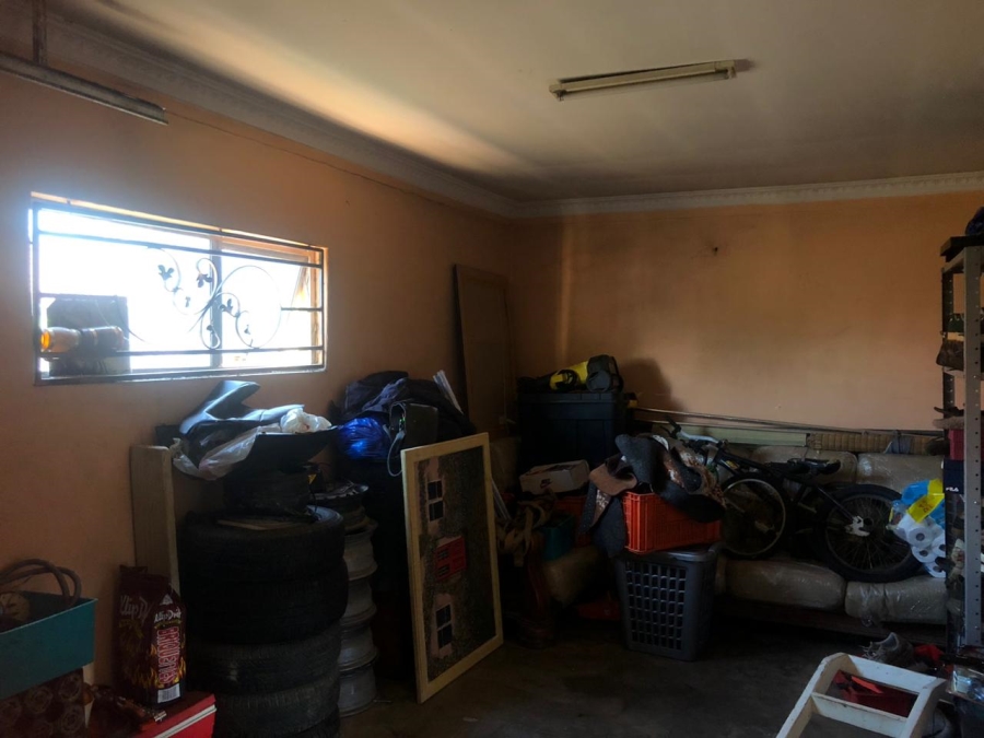 2 Bedroom Property for Sale in New Payneville Gauteng