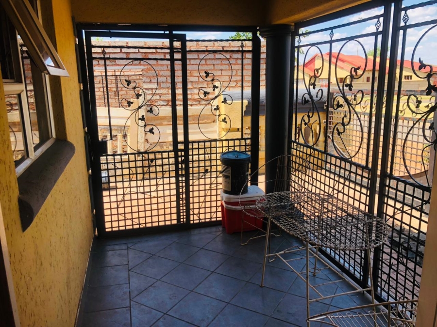 2 Bedroom Property for Sale in New Payneville Gauteng