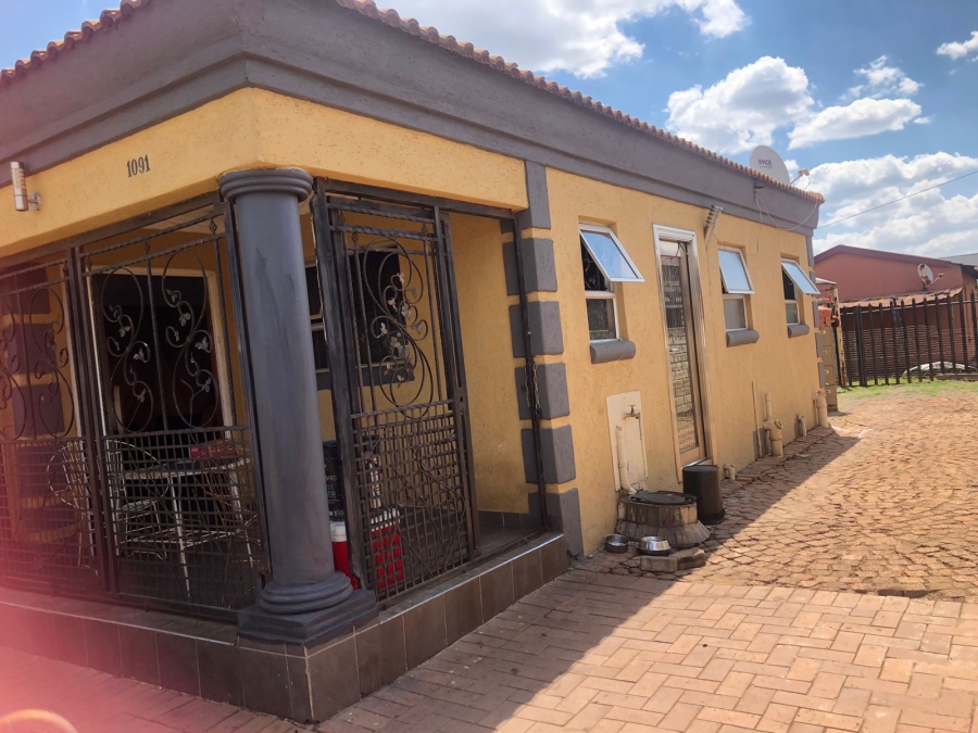 2 Bedroom Property for Sale in New Payneville Gauteng