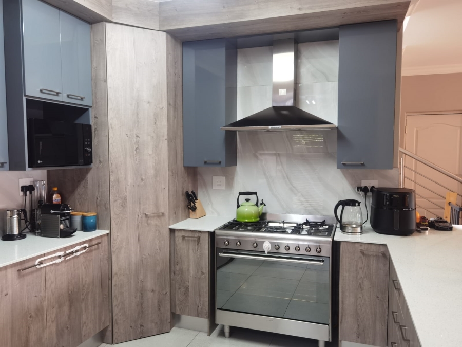 4 Bedroom Property for Sale in Montana Gauteng