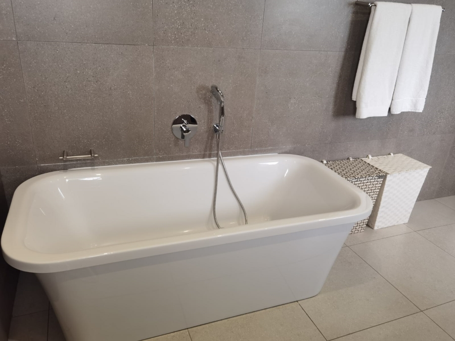 4 Bedroom Property for Sale in Montana Gauteng