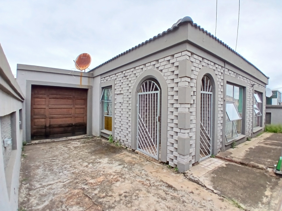 3 Bedroom Property for Sale in Atteridgeville Gauteng